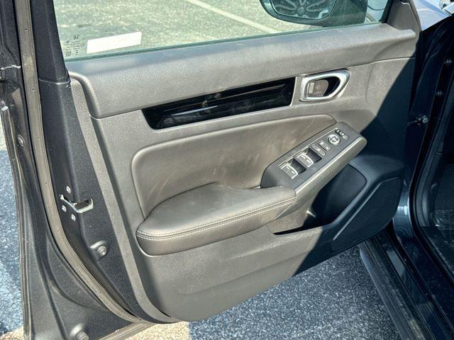 Photo of 2023 Meteorite Gray Metallic Honda Civic