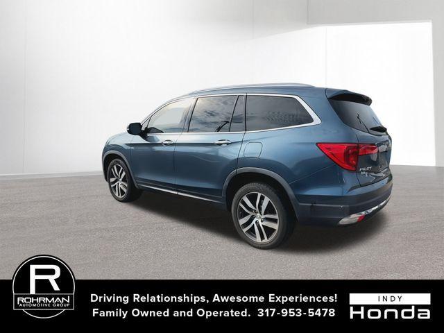 Photo of 2017 Steel Sapphire Metallic Honda Pilot