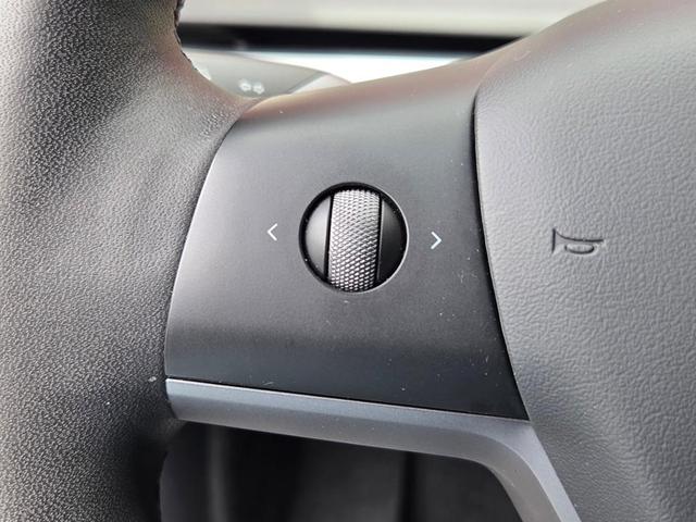 Photo of 2021 Midnight Silver Metallic Tesla Model Y