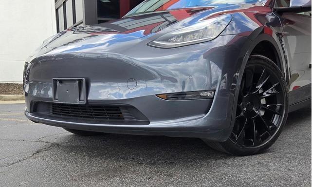 Photo of 2021 Midnight Silver Metallic Tesla Model Y
