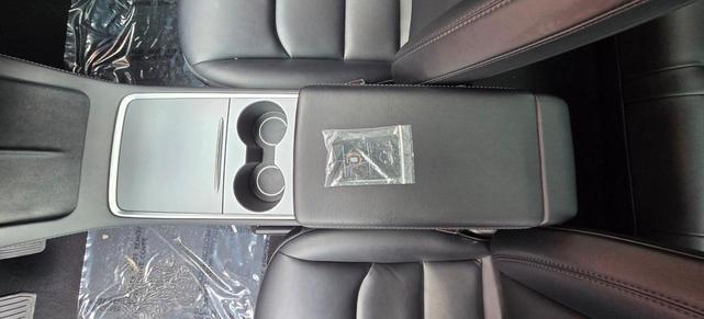 Photo of 2021 Midnight Silver Metallic Tesla Model Y