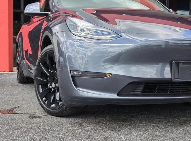 Photo of 2021 Midnight Silver Metallic Tesla Model Y