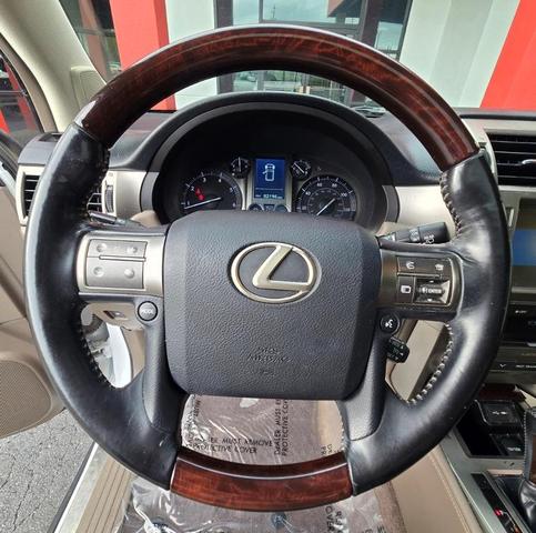 Photo of 2019 Starfire Pearl Lexus GX 460