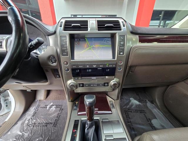 Photo of 2019 Starfire Pearl Lexus GX 460