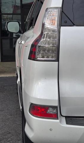 Photo of 2019 Starfire Pearl Lexus GX 460