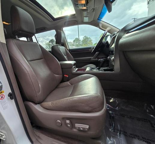 Photo of 2019 Starfire Pearl Lexus GX 460