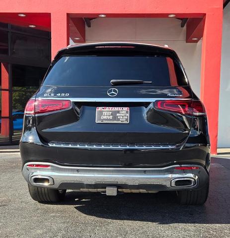 Photo of 2022 Black Mercedes-Benz GLS 450