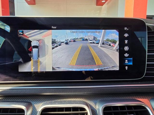 Photo of 2022 Black Mercedes-Benz GLS 450