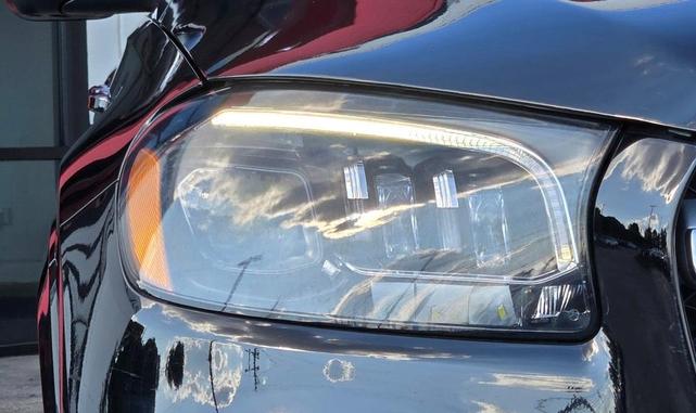 Photo of 2022 Black Mercedes-Benz GLS 450
