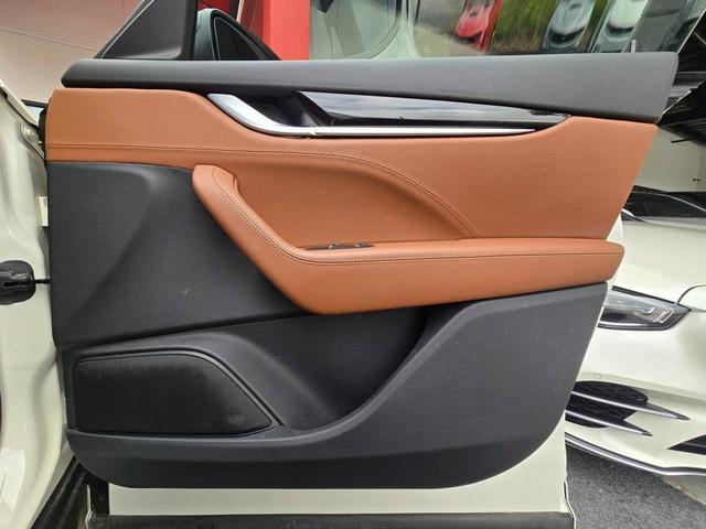 Photo of 2022 Bianco Maserati Levante