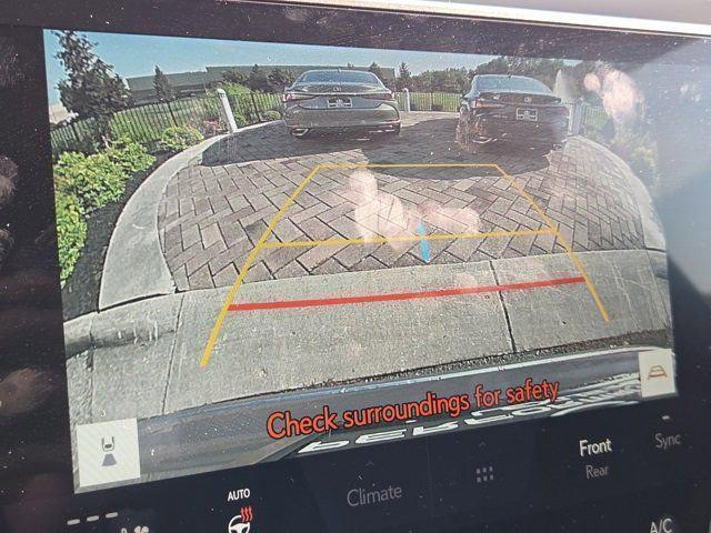 Photo of 2023 Iridium Lexus RX 350