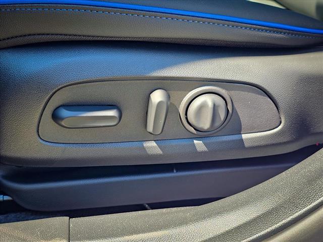 Photo of 2025 Ebony Twilight Metallic Buick Envista