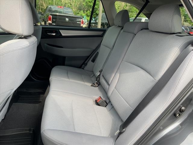 Photo of 2018 Gray Subaru Outback