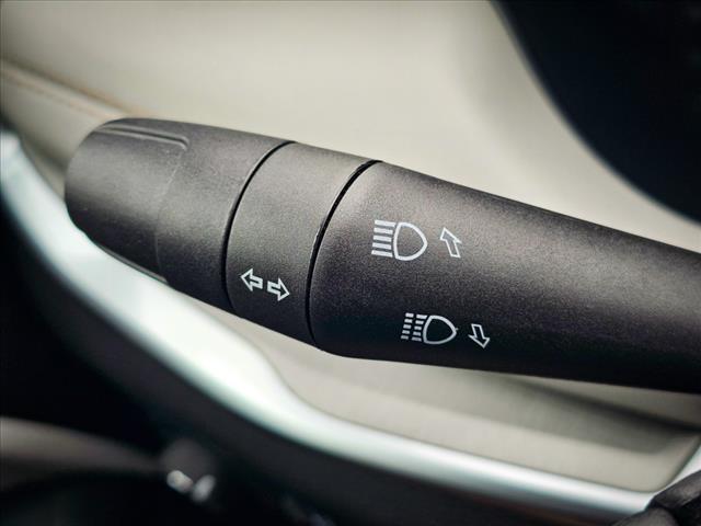 Photo of 2025 Diamond Black Crystal P/C Jeep Compass