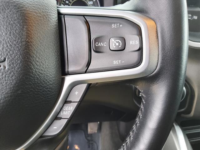 Photo of 2020 Diamond Black Crystal Pearlcoat RAM 1500
