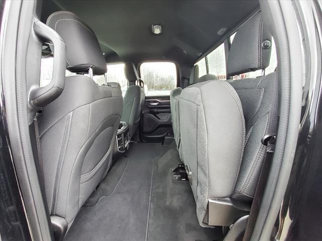 Photo of 2020 Diamond Black Crystal Pearlcoat RAM 1500