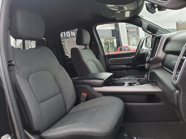 Photo of 2020 Diamond Black Crystal Pearlcoat RAM 1500