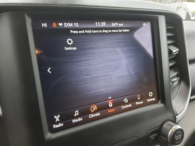 Photo of 2020 Diamond Black Crystal Pearlcoat RAM 1500