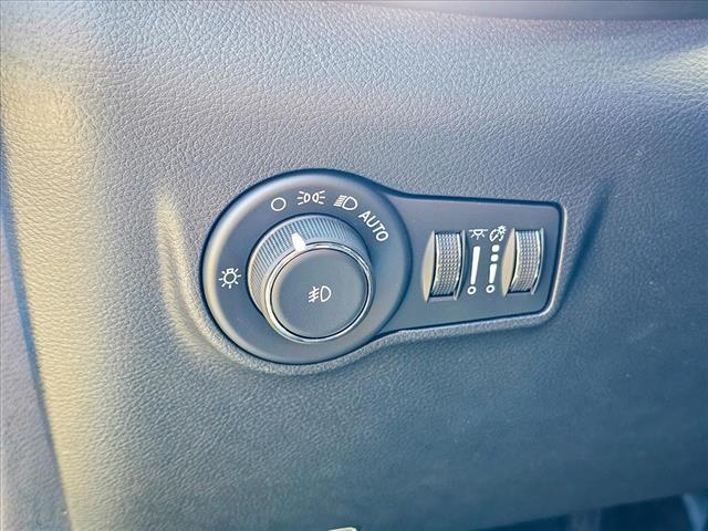 Photo of 2025 Hydro Blue Pearlcoat Jeep Compass
