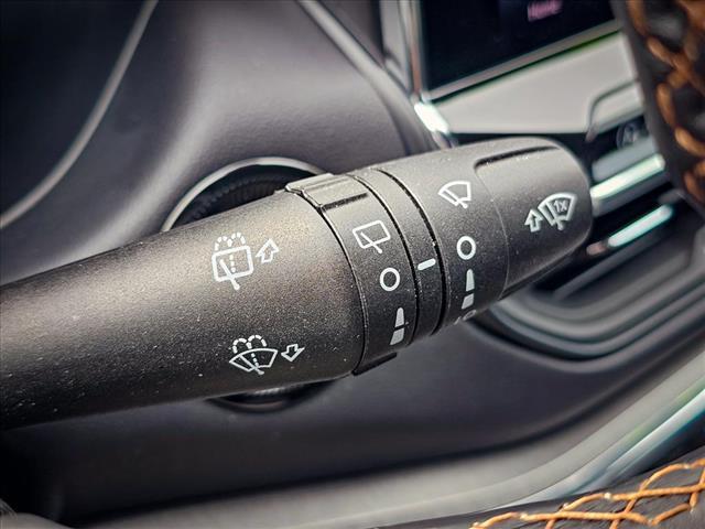Photo of 2022 Redline Pearlcoat Jeep Compass