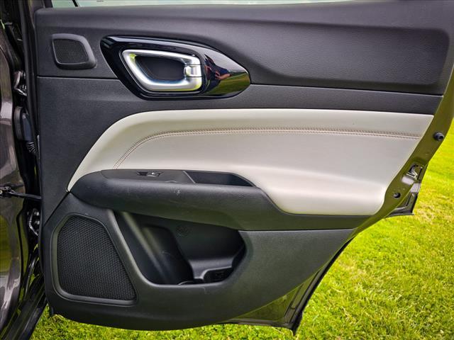 Photo of 2022 Grey Jeep Compass