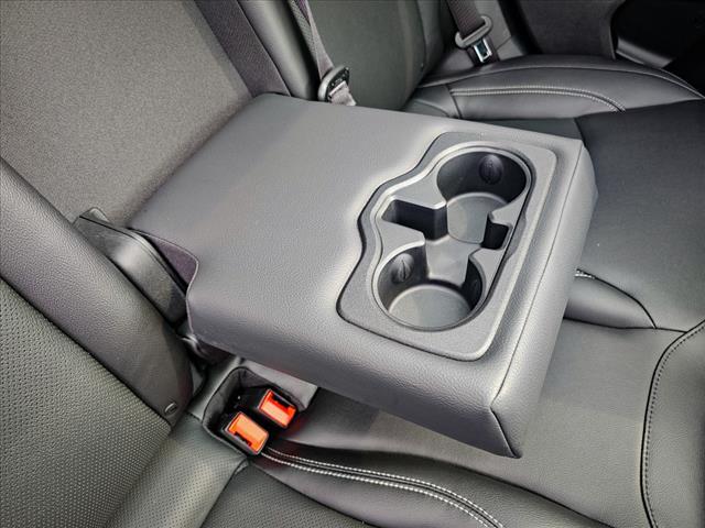 Photo of 2023 Bright White Clearcoat Jeep Compass