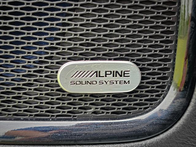 Photo of 2023 Bright White Clearcoat Jeep Compass