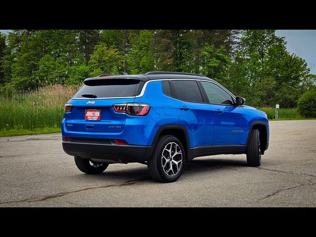 Photo of 2025 Hydro Blue Pearlcoat Jeep Compass