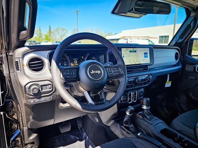 Photo of 2025 Black Clear Coat Px8 Jeep Wrangler