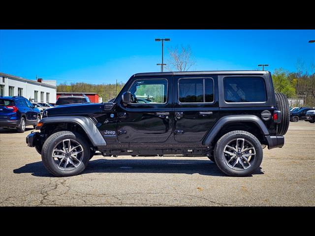 Photo of 2025 Black Clear Coat Px8 Jeep Wrangler