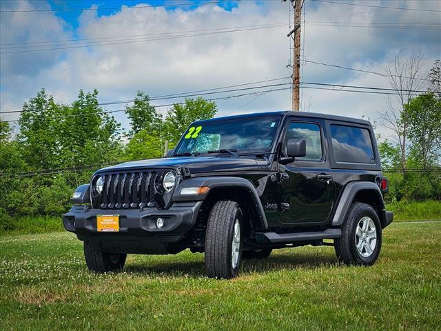 Photo of 2022 Black Clearcoat Jeep Wrangler