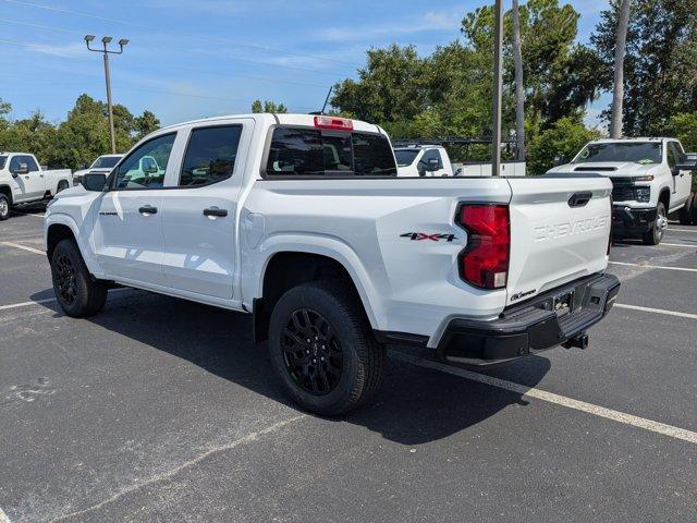 Photo of 2025 Summit White Chevrolet Colorado