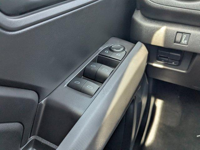 Photo of 2025 Summit White Chevrolet Colorado