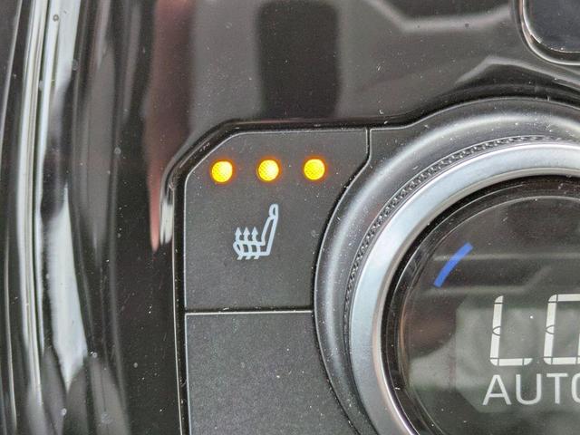 Photo of 2024 Green Toyota Highlander