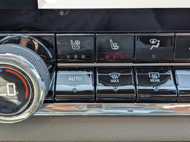 Photo of 2025 Black Chevrolet Colorado