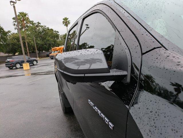 Photo of 2025 Black Chevrolet Colorado