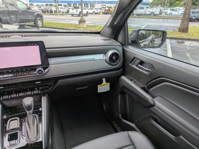 Photo of 2025 Black Chevrolet Colorado