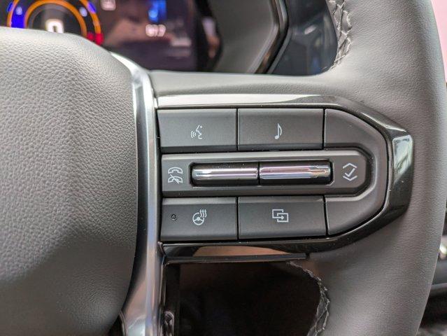 Photo of 2025 Black Chevrolet Colorado