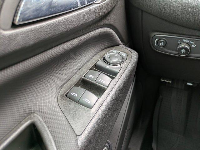Photo of 2022 Blue Glow Metallic Chevrolet Equinox