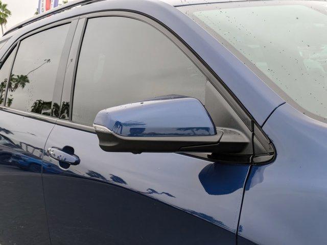 Photo of 2022 Blue Glow Metallic Chevrolet Equinox