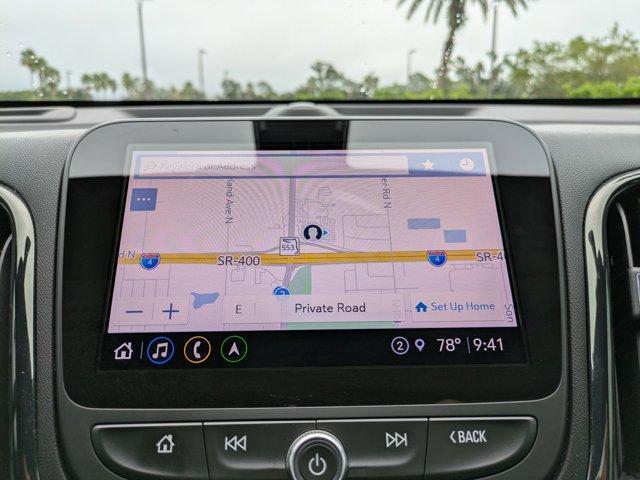 Photo of 2022 Blue Glow Metallic Chevrolet Equinox