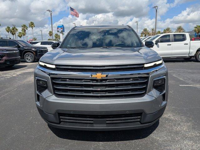 Photo of 2025 Sterling Gray Metallic Chevrolet Traverse
