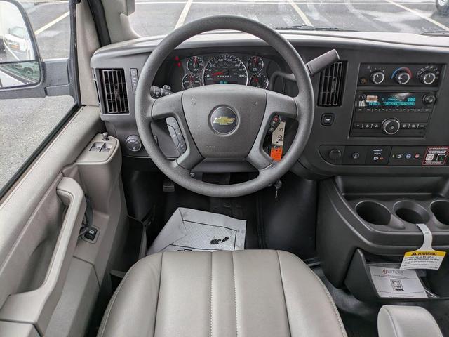 Photo of 2025 Summit White Chevrolet Express 2500