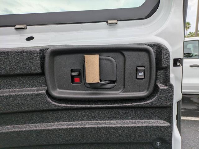 Photo of 2025 Summit White Chevrolet Express 2500