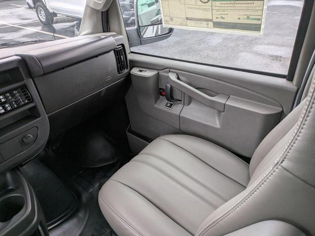 Photo of 2025 Summit White Chevrolet Express 2500