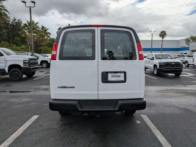 Photo of 2025 Summit White Chevrolet Express 2500