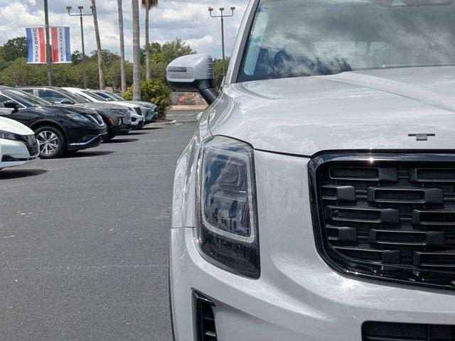 Photo of 2022 Wolf Gray Kia Telluride