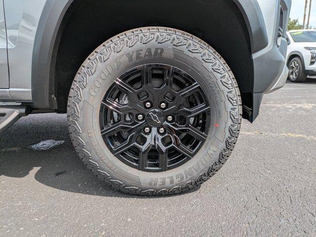 Photo of 2026 Sterling Gray Metallic Chevrolet Colorado