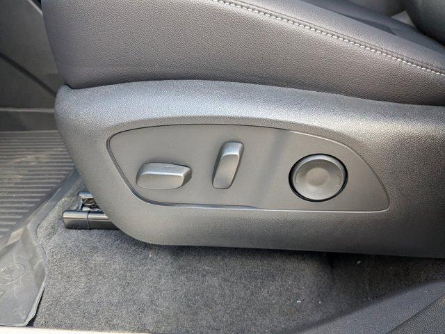 Photo of 2025 Lakeshore Blue Metallic Chevrolet Traverse