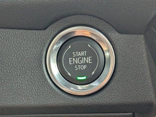 Photo of 2025 Lakeshore Blue Metallic Chevrolet Traverse